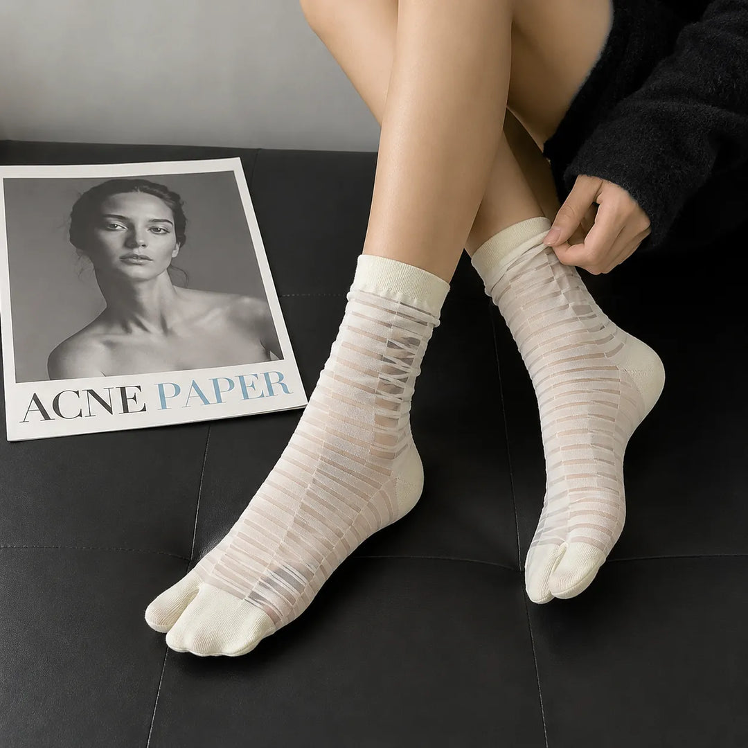 Chaussettes Japonaises Blanches Fines à Rayures