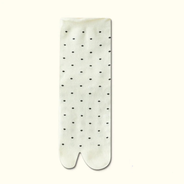Chaussettes Japonaises à Pois Blanc