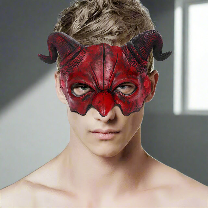 Demi-masque Diable