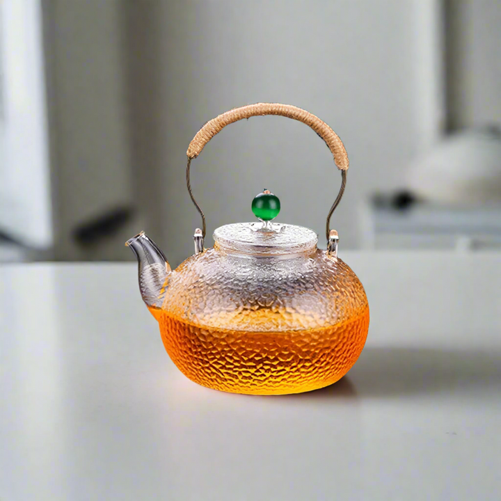 Japanische Teekanne aus Glas