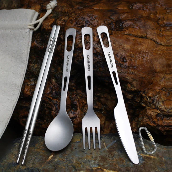 Ensemble de Couverts de Camping