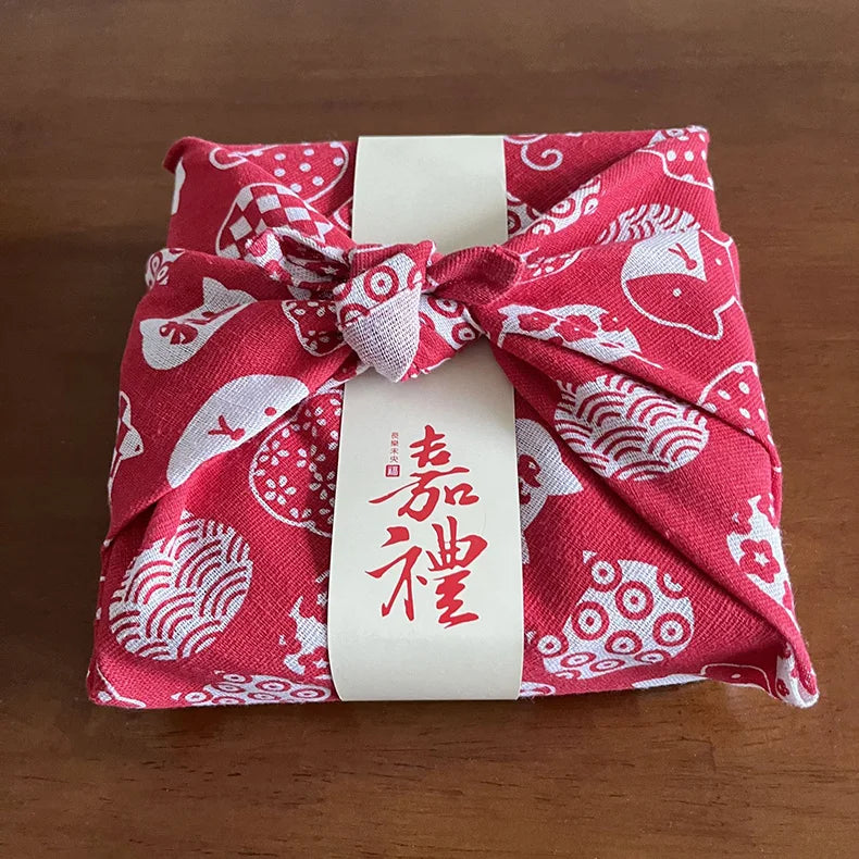 Furoshiki Chat Rouge