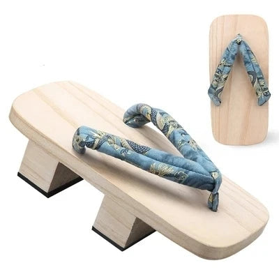 Geta Japonaise Estivale à Motif Bleu