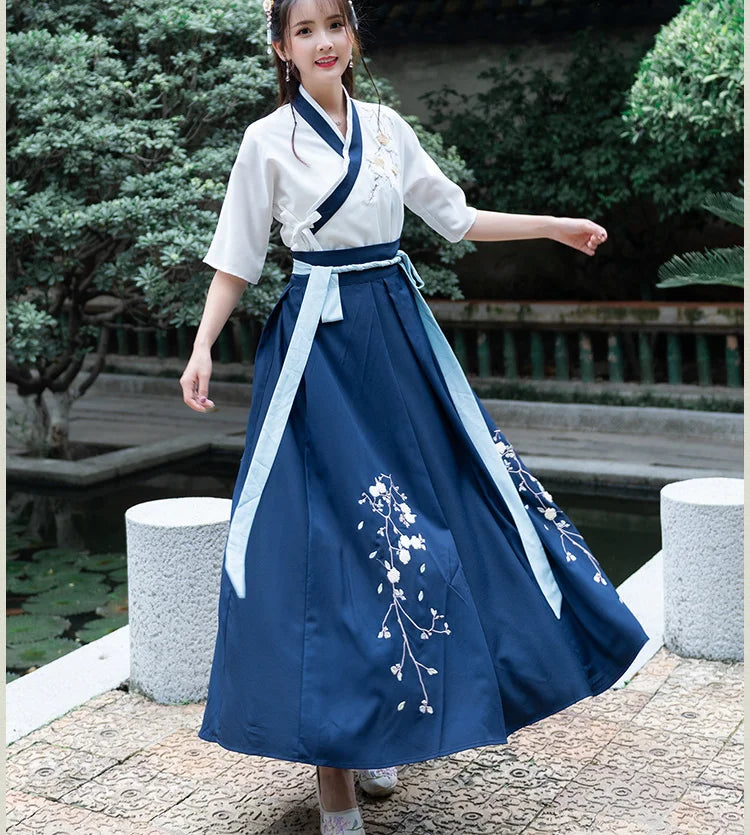 Robe Longue Traditionnelle Japonaise Brodée