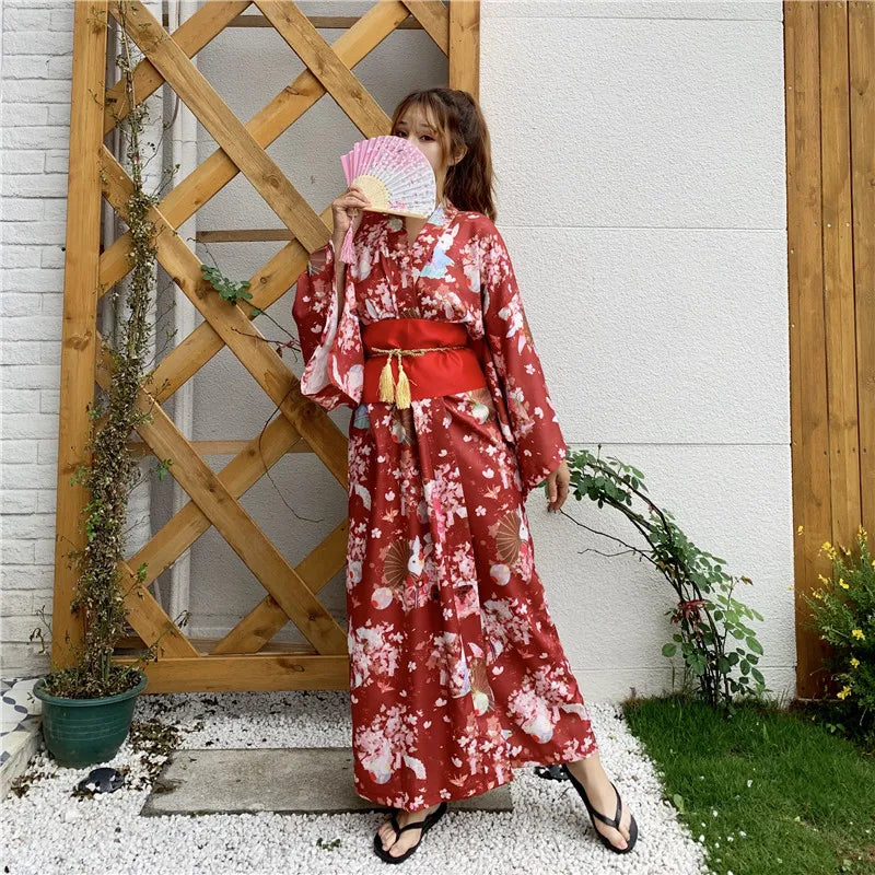 Kimono Japonais Chic Rouge Distinguée