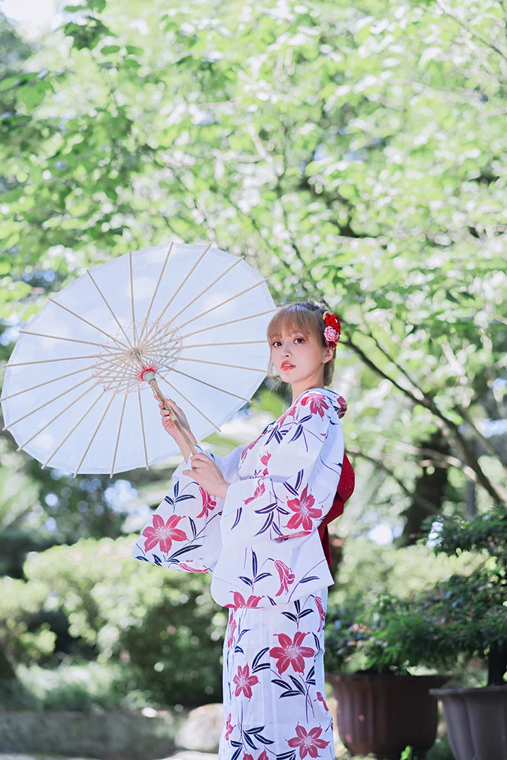 Kimono Japonais Elégant Fleuri Chic