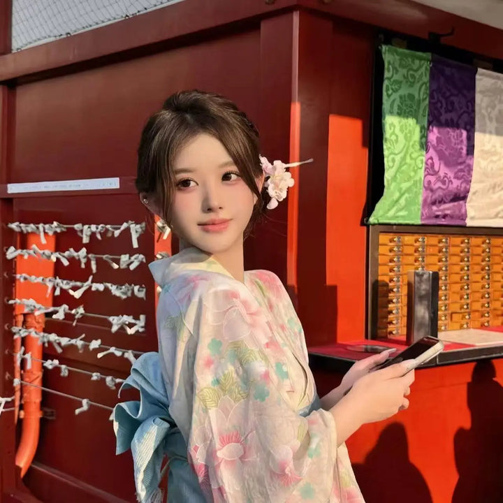 Kimono Japonais Femme Léger à Fleurs Tendre