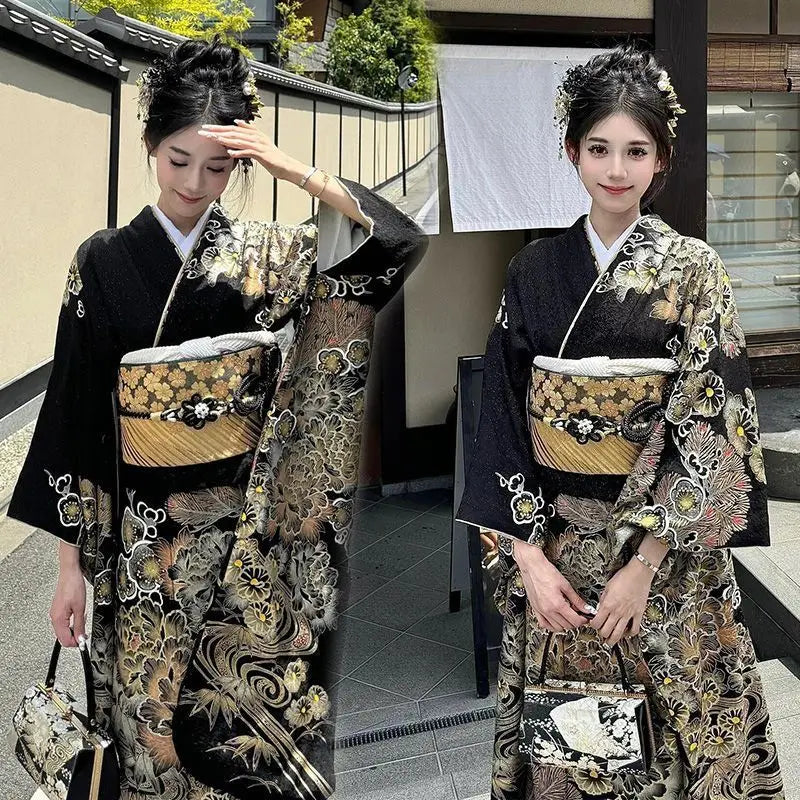 Kimono Japonais Femme Noir et Doré Unique