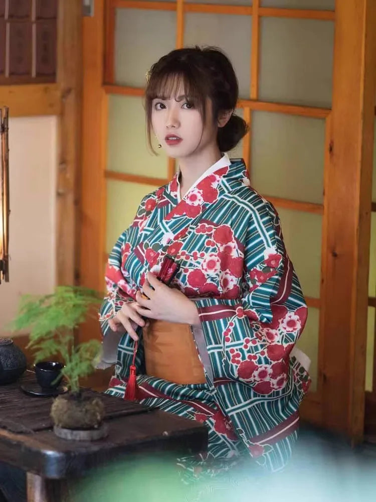 Kimono Japonais Femme Vert et Rouge