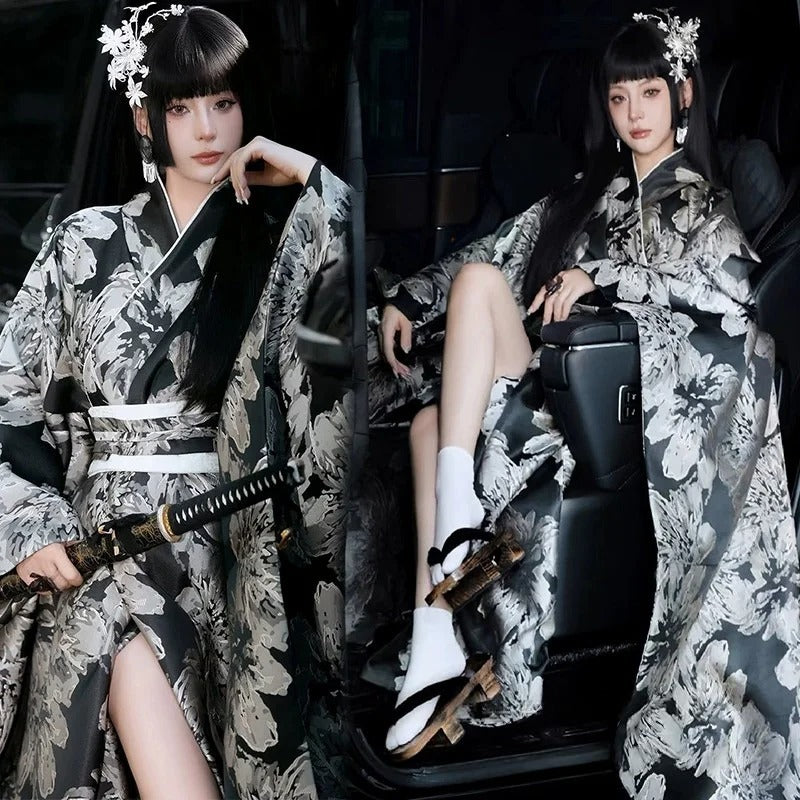 Kimono Japonais Femme Élégant