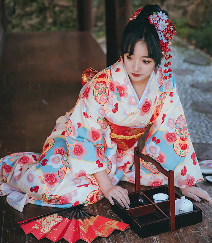 Kimono Traditionnel Femme Japonais Coloré