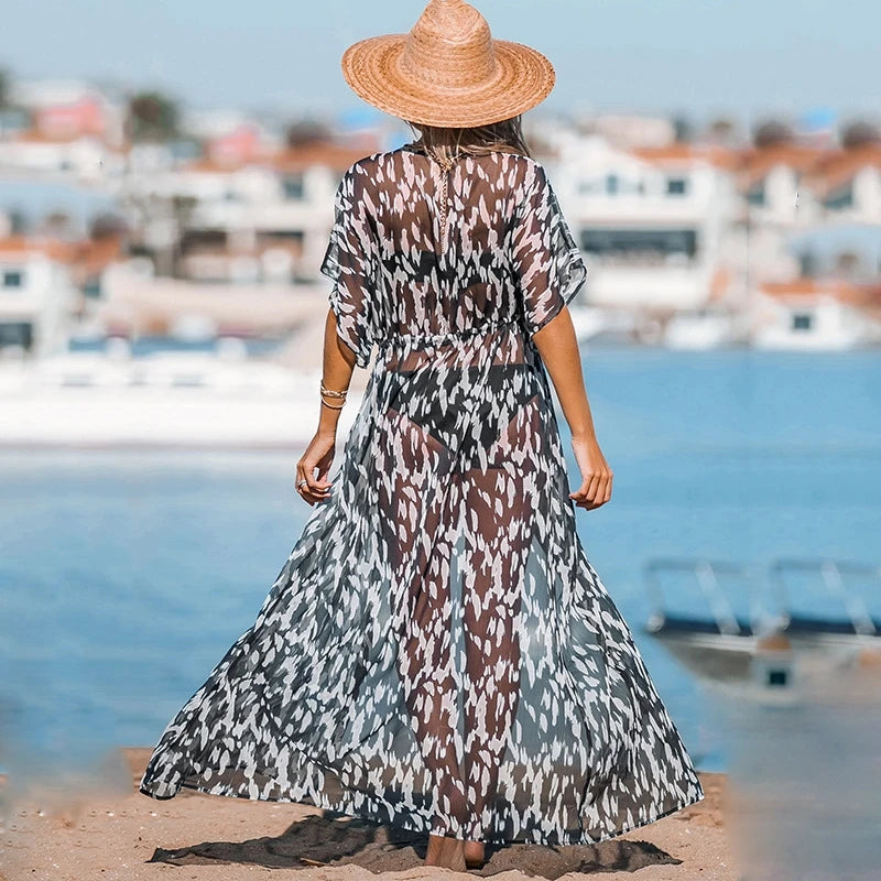 Kimono de Plage Léopard Noir et Blanc Chic