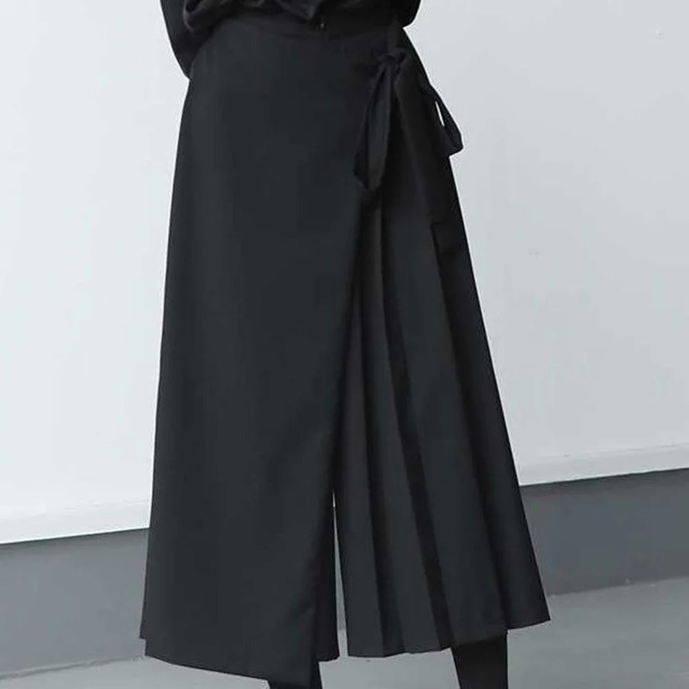 Pantalon Japonais Asymétrique Plissé Noir