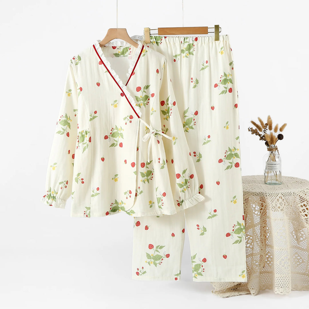 Pyjama Japonais Motif Fraise Légère