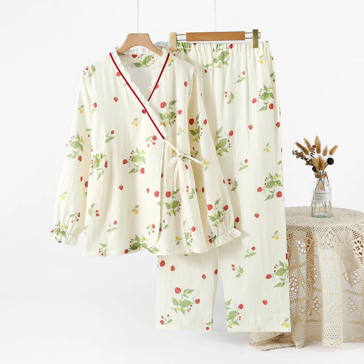 Pyjama Japonais Motif Fraise Légère