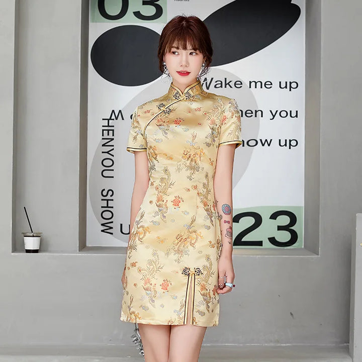Robe Courte à Motifs Japonais Doré