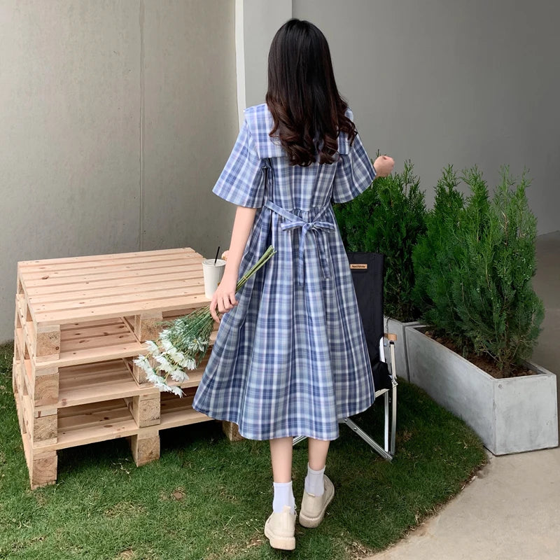 Robe Japonaise à Carreaux Chic