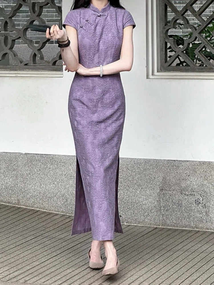 Robe Japonaise Mauve Minimaliste
