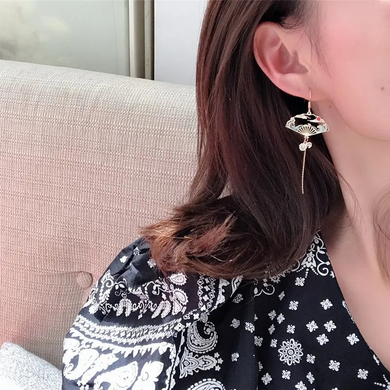 Boucle d'Oreille Japonaise Pendante Longue