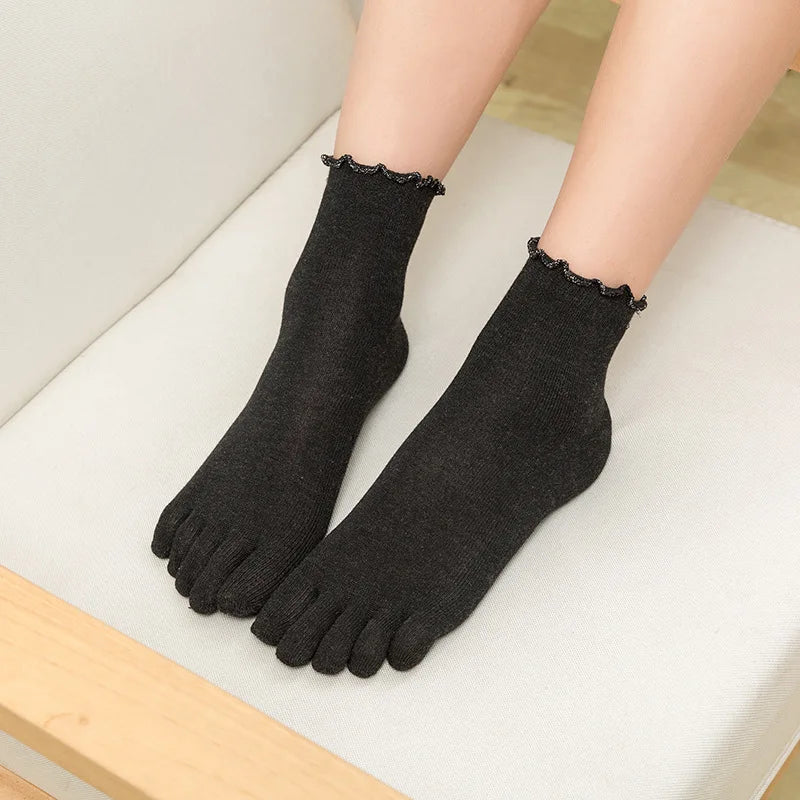 Chaussettes Japonaises Froufrous Noires