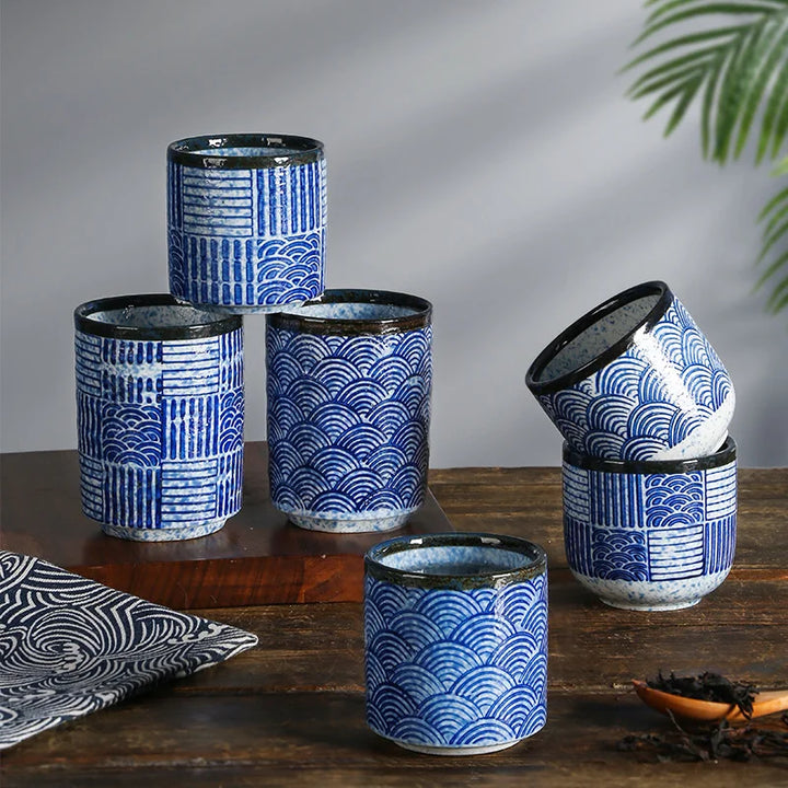 Tasse japonaise bleue