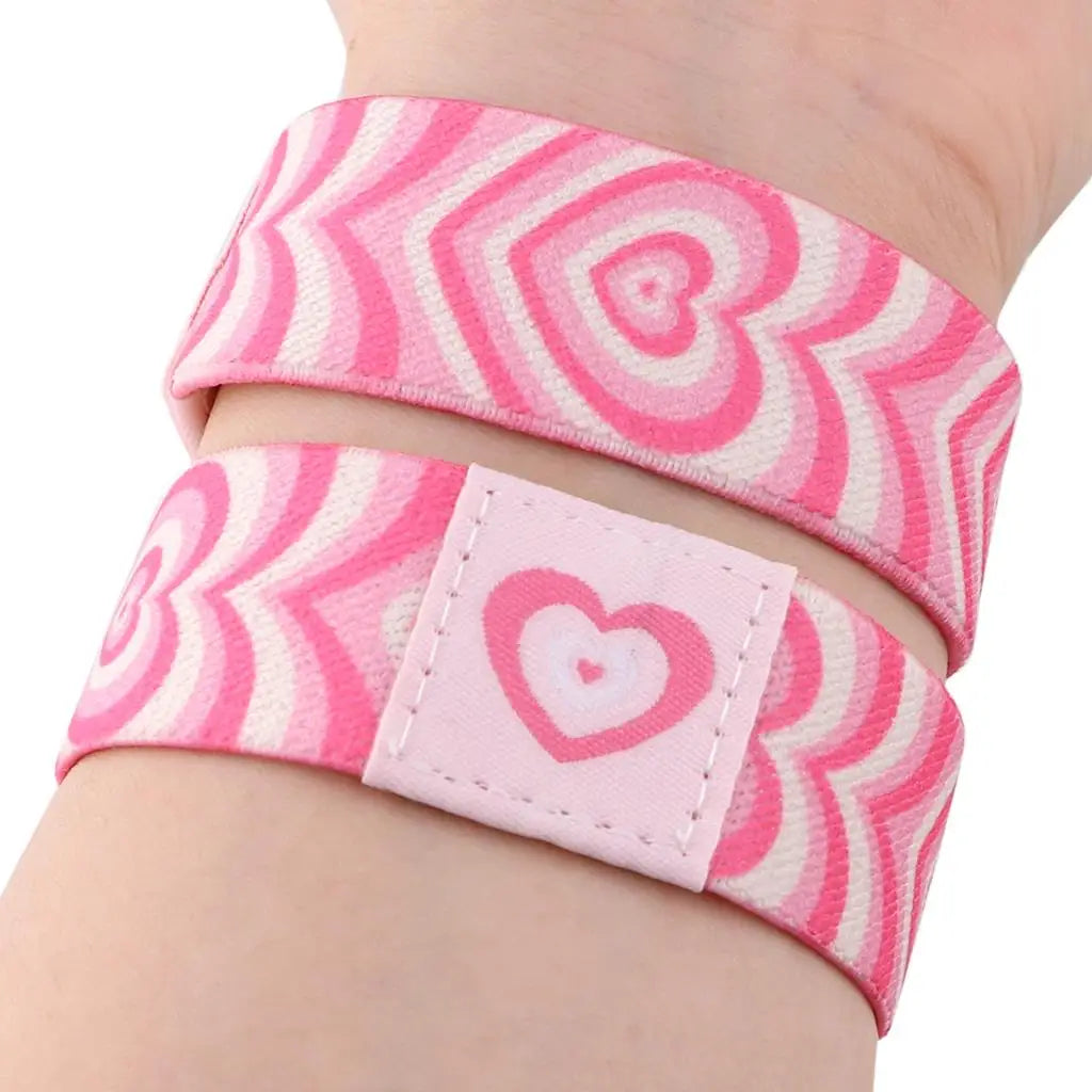 Bracelet élastique japonais motif cœur rose