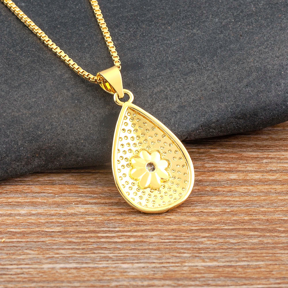 Collier japonais étoile goutte d'eau