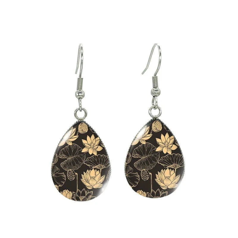 Boucle d'oreille japonaise traditionnelle fleurs