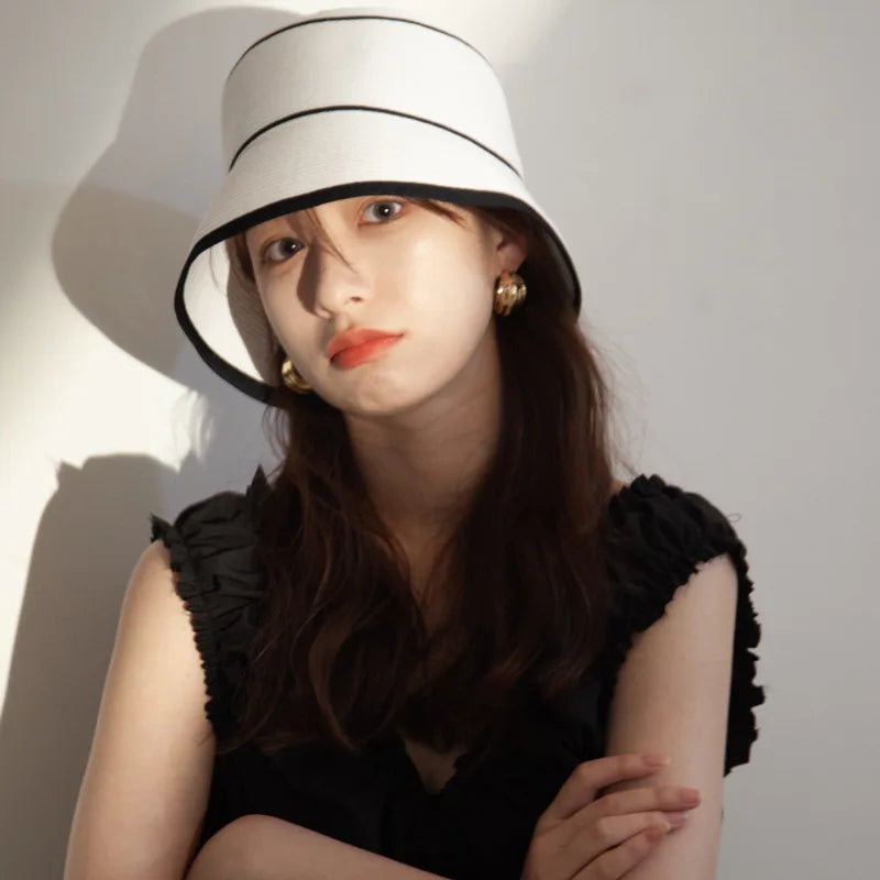 Chapeau Japonais Minimaliste 