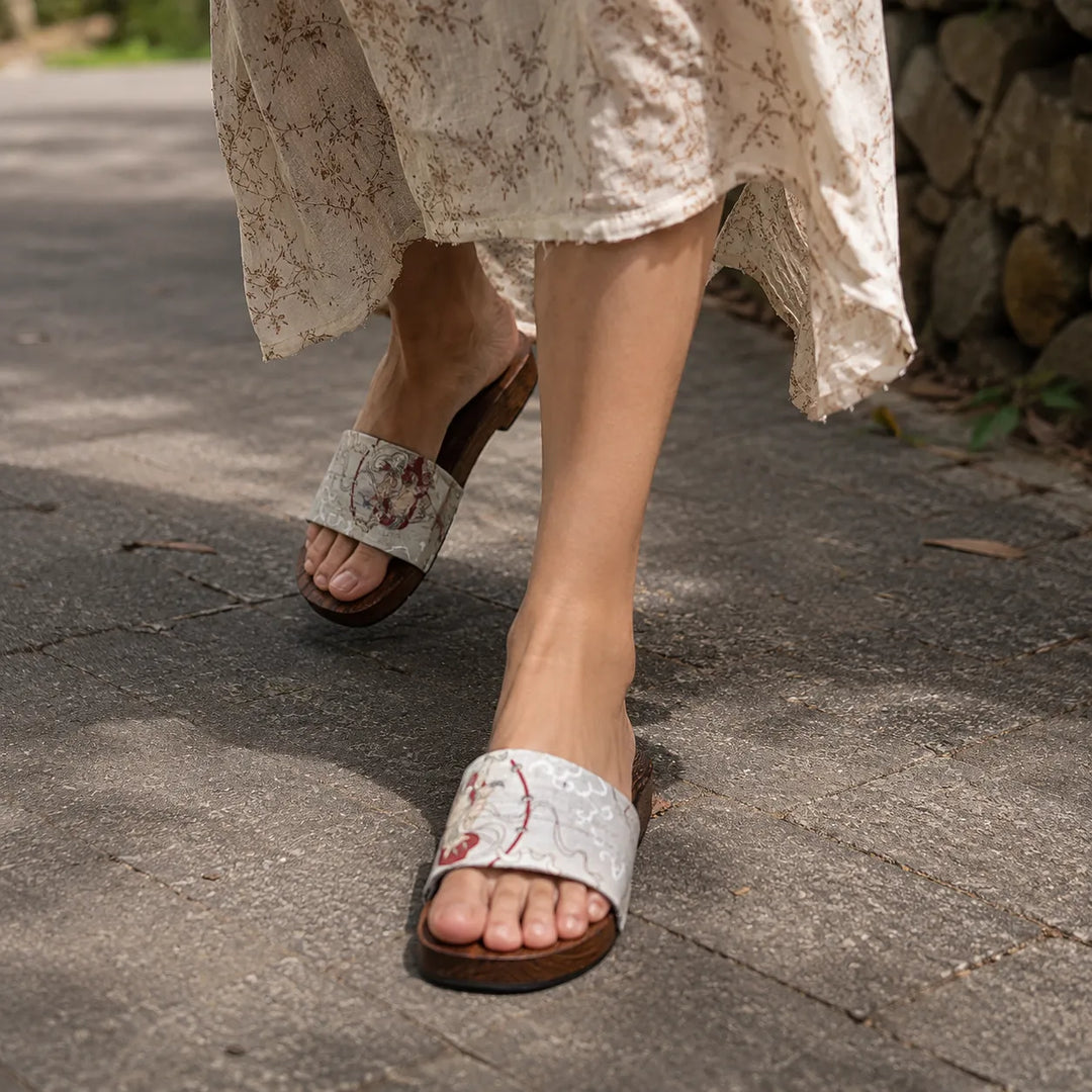 Sabot Geta Blanc à Motifs