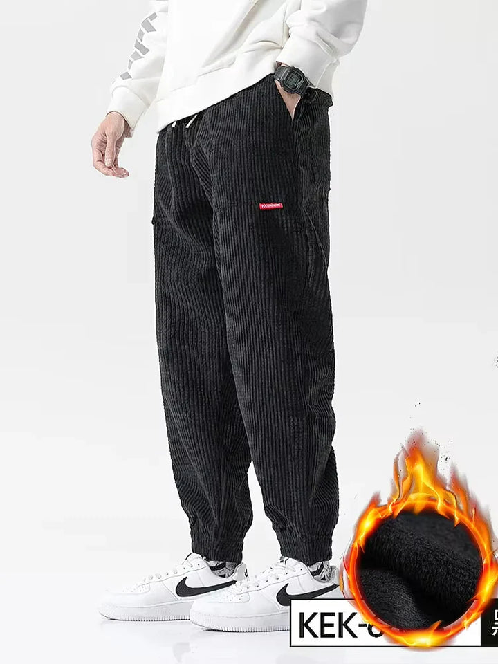 Japanische Baggy-Samthose