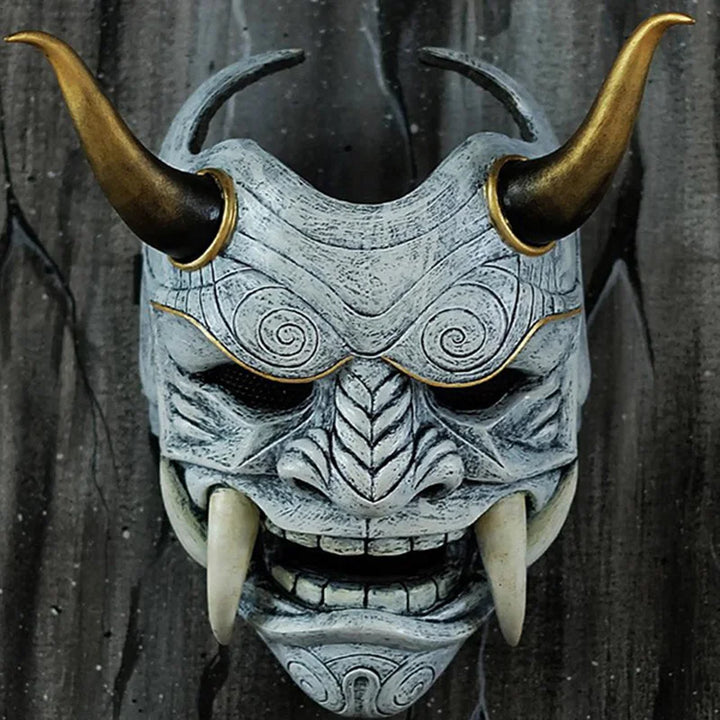 Masque demon japonais gris