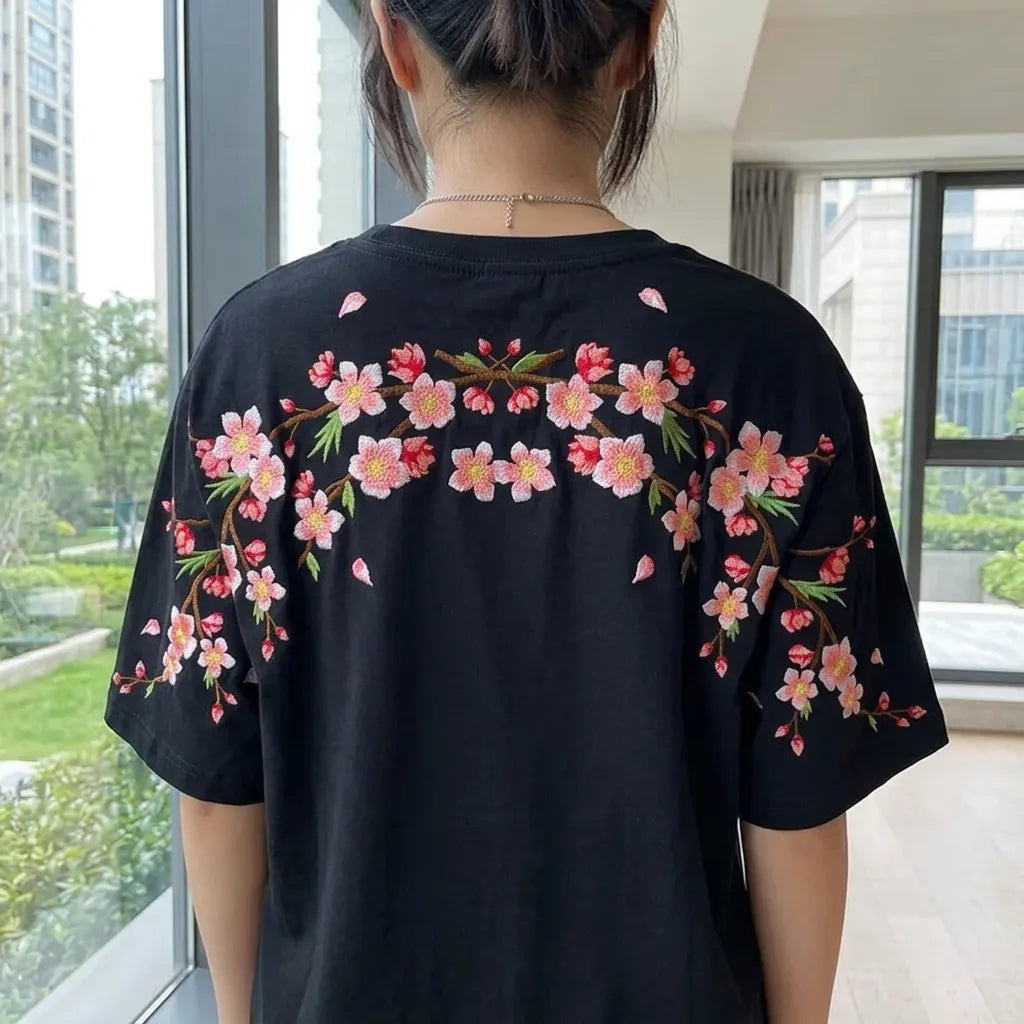 T-Shirt Japonais Femme Brodé Sakura