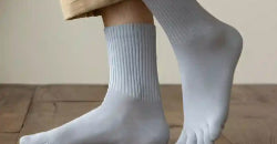 Tabi socks