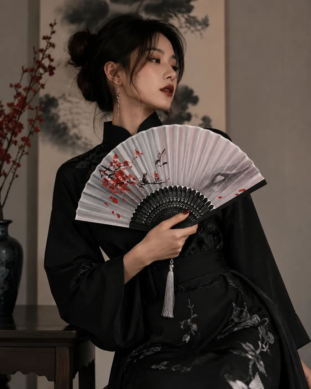Éventail Japonais Fleurs de Cerisiers Rouge Chic