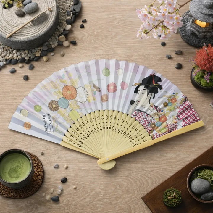 Éventail Japonais Geisha