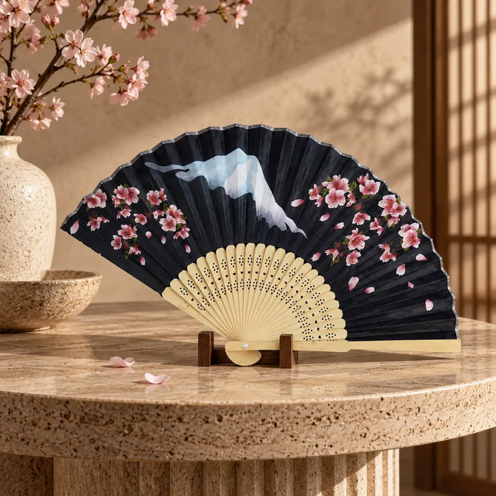 Éventail Japonais Noir Fleurs de Cerisier Unique